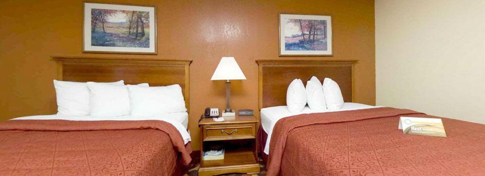 Quality Inn & Suites Kansas City I-435N Near Sports Complex エクステリア 写真